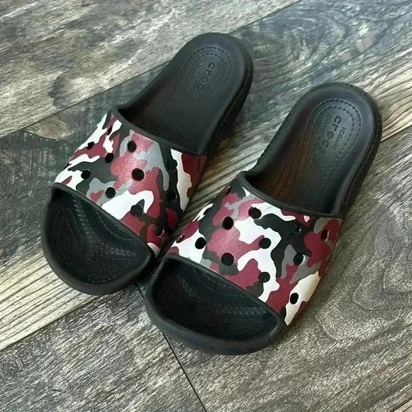 CROCS Camo Slides - Picture 2 of 6